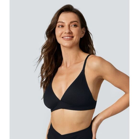 Halara Contrast Adjustable Strap Crossover Hem Bikini Top swimsuit Size M NWT - Picture 1 of 14